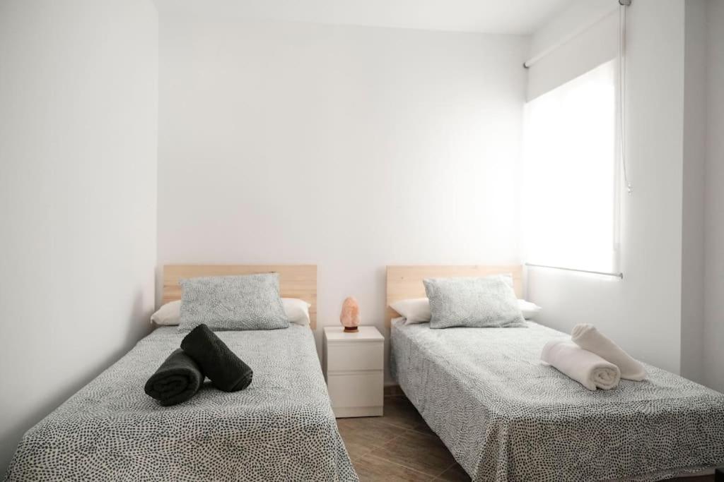Apartamento A 100M Del Ayuntamiento Ουέλβα Εξωτερικό φωτογραφία
