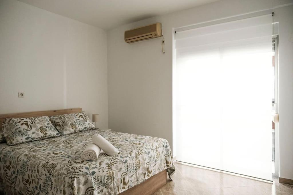 Apartamento A 100M Del Ayuntamiento Ουέλβα Εξωτερικό φωτογραφία
